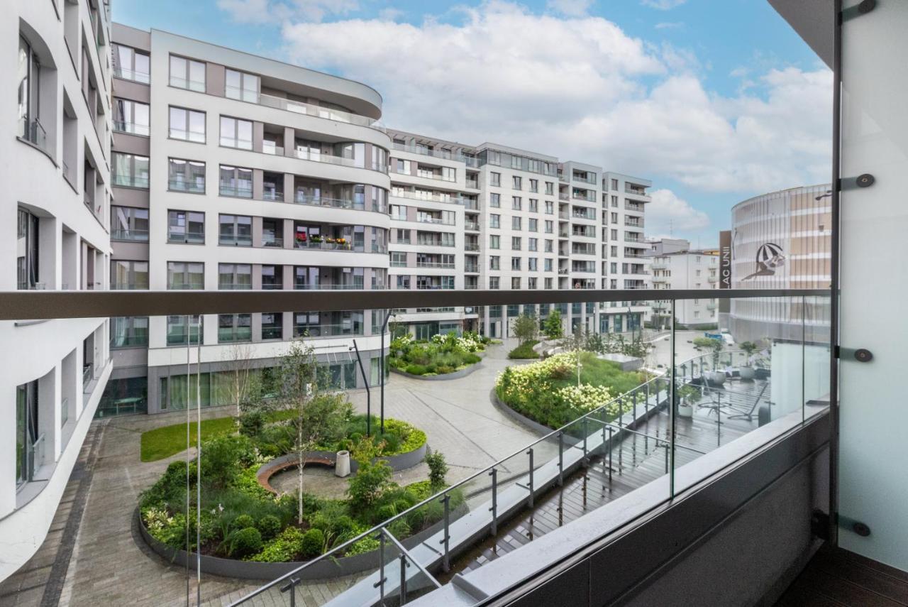 Plac Unii Apartment Gdynia City Centre By Noclegi Renters Luaran gambar