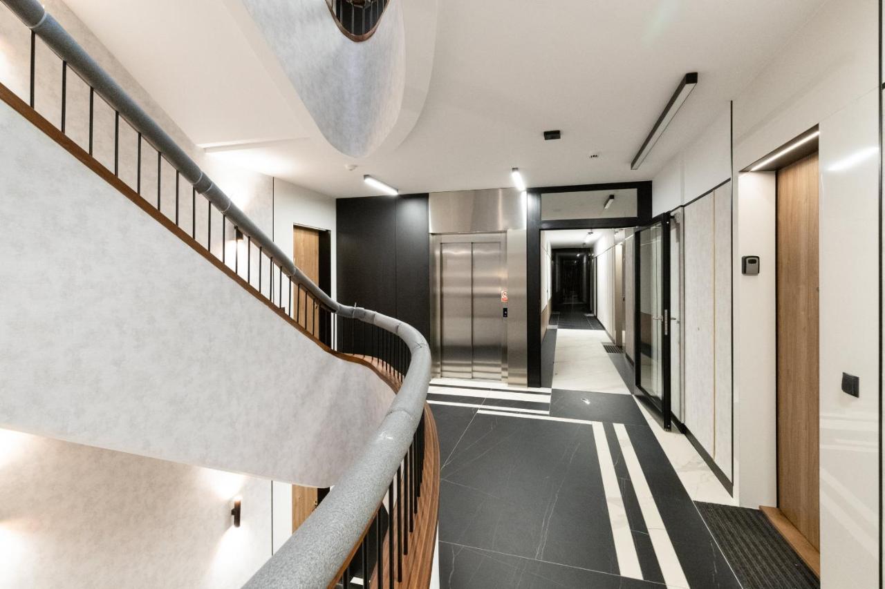 Plac Unii Apartment Gdynia City Centre By Noclegi Renters Luaran gambar